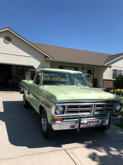 Ford F-250 1972 image number 9