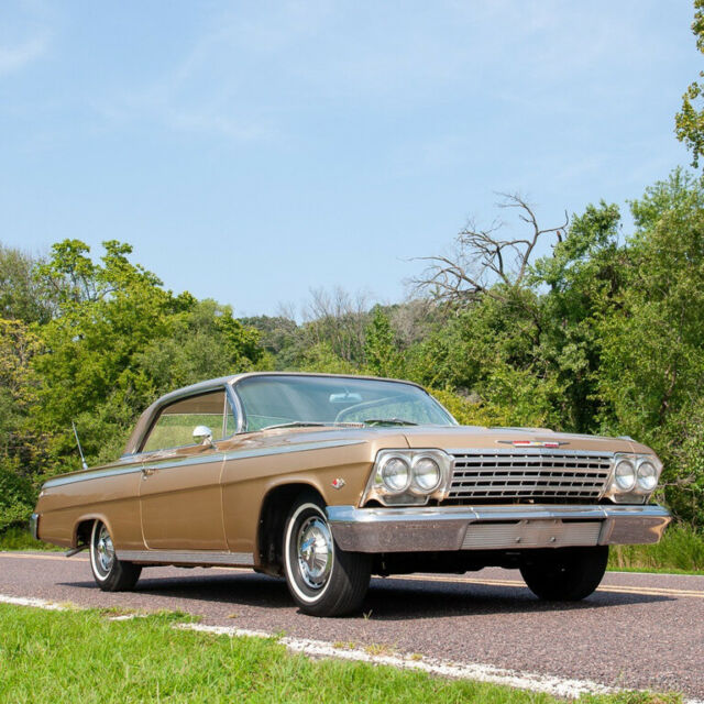 Chevrolet Impala 1962 image number 0