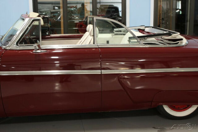 Ford Skyliner Convertible 1954 image number 16