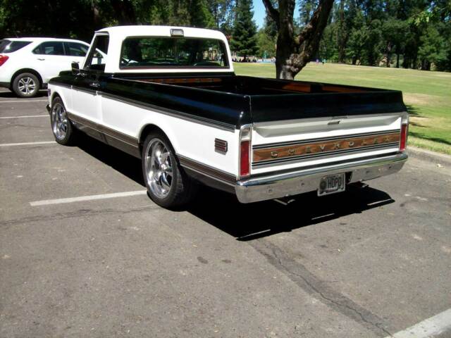 Chevrolet C-10 1971 image number 2