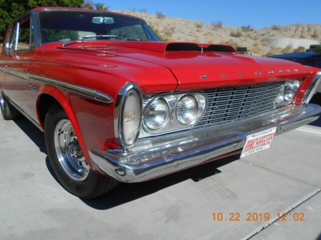 Plymouth Fury 1963 image number 0