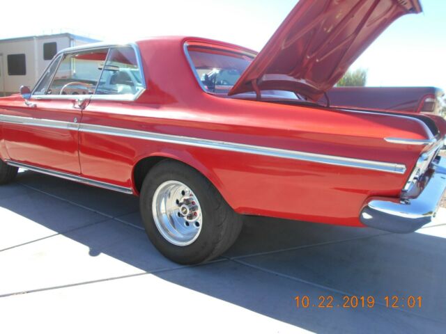 Plymouth Fury 1963 image number 14