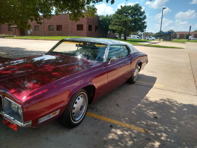 Ford THUNDERBIRD 1970 image number 1