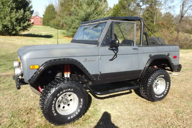 Ford Bronco 1973 image number 0