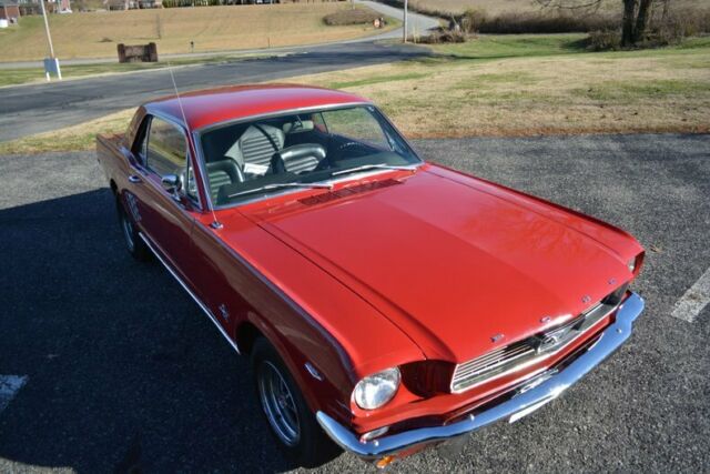 Ford Mustang 1966 image number 21