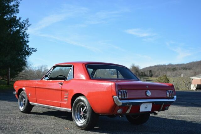 Ford Mustang 1966 image number 32