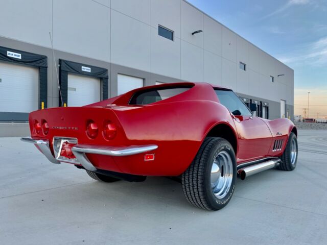 Chevrolet Corvette 1969 image number 23