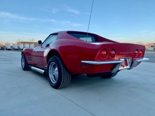 Chevrolet Corvette 1969 image number 28