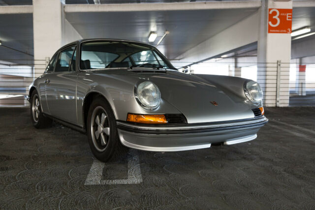 Porsche 911 1973 image number 0