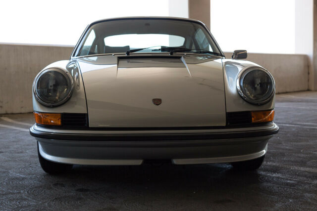 Porsche 911 1973 image number 1