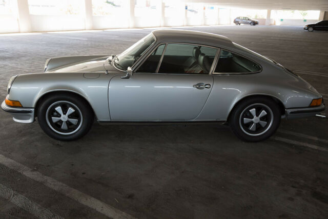 Porsche 911 1973 image number 32