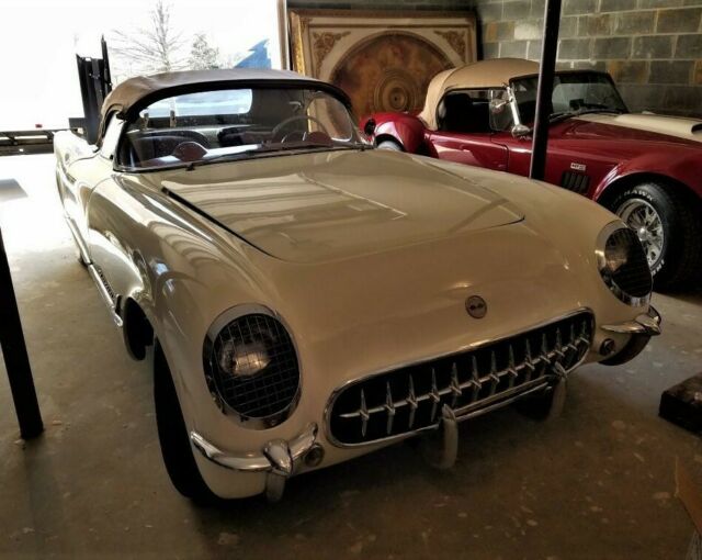 Chevrolet Corvette 1954 image number 0