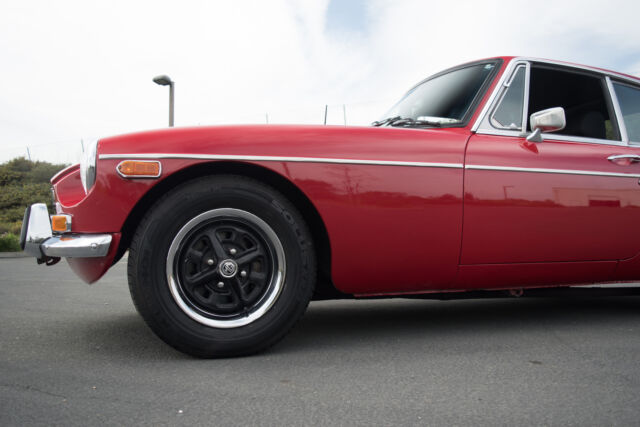 MG MGB 1974 image number 41