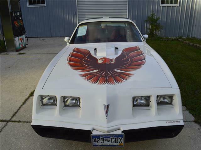 Pontiac Firebird Trans-Am 1979 image number 24