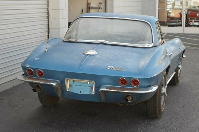 Chevrolet Corvette 1965 image number 19