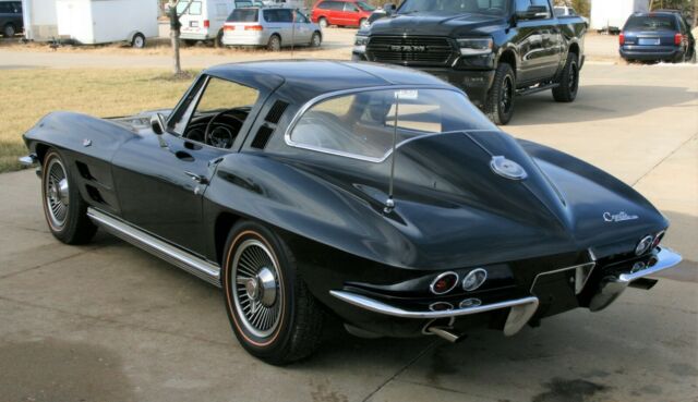 Chevrolet Corvette 1964 image number 12