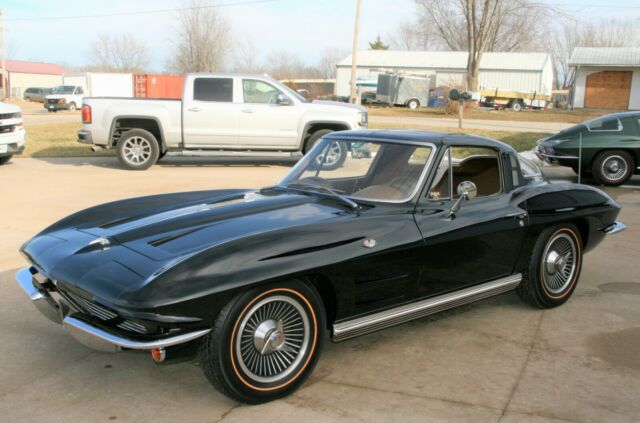 Chevrolet Corvette 1964 image number 24