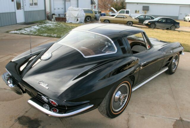 Chevrolet Corvette 1964 image number 30