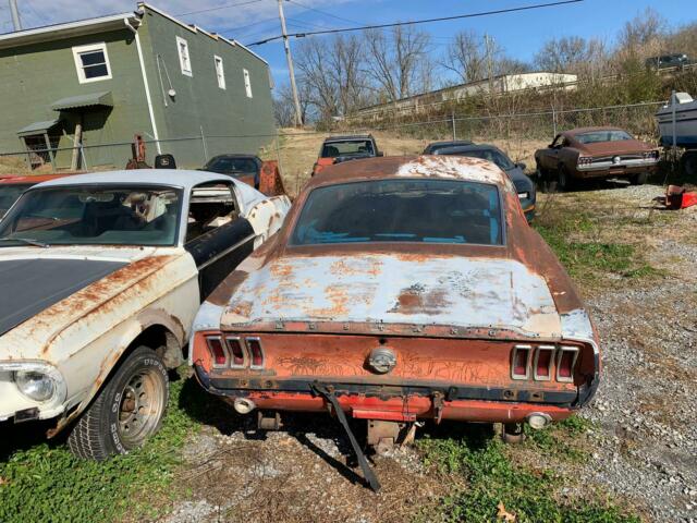 Ford Mustang 1968 image number 2