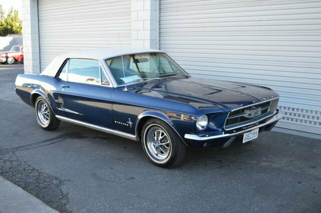 Ford Mustang 1967 image number 20