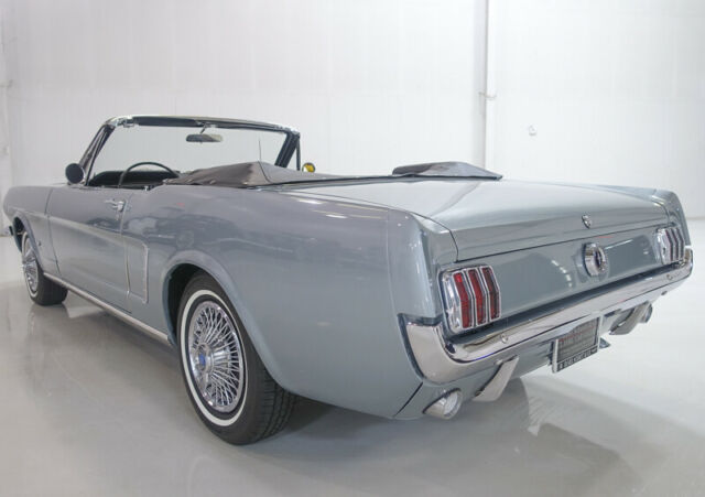 Ford Mustang 1965 image number 29