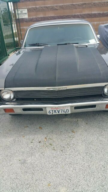 Chevrolet Nova 1972 image number 4