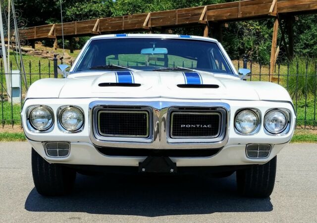 Pontiac Firebird 1969 image number 27