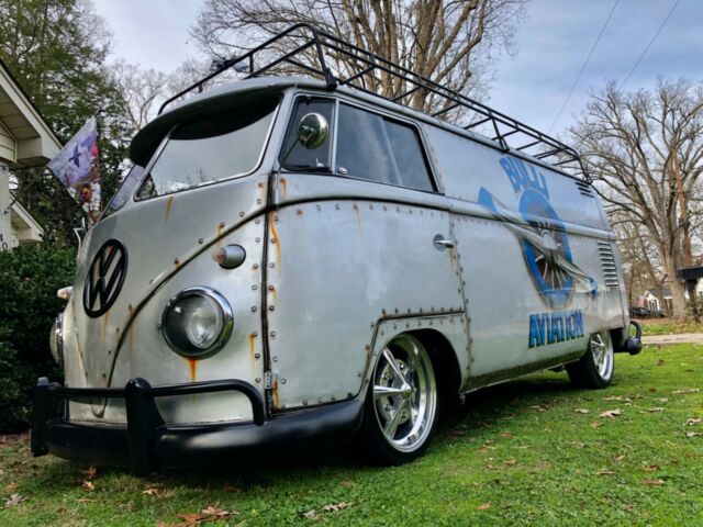 Volkswagen Bus/Vanagon 1960 image number 14