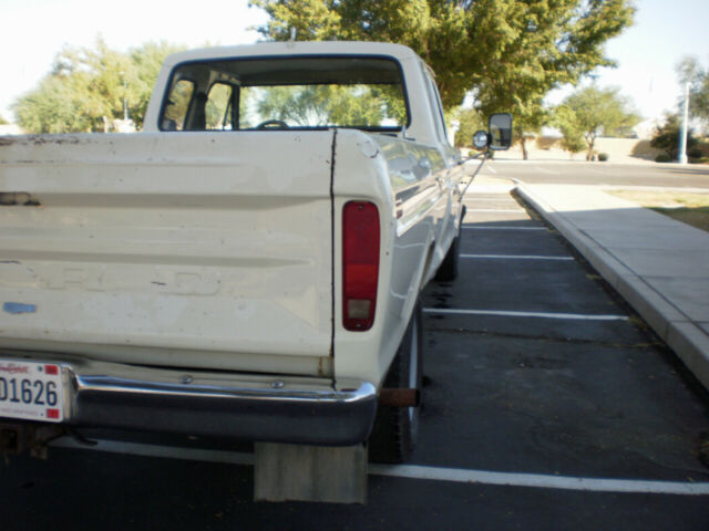 Ford F-250 1979 image number 35