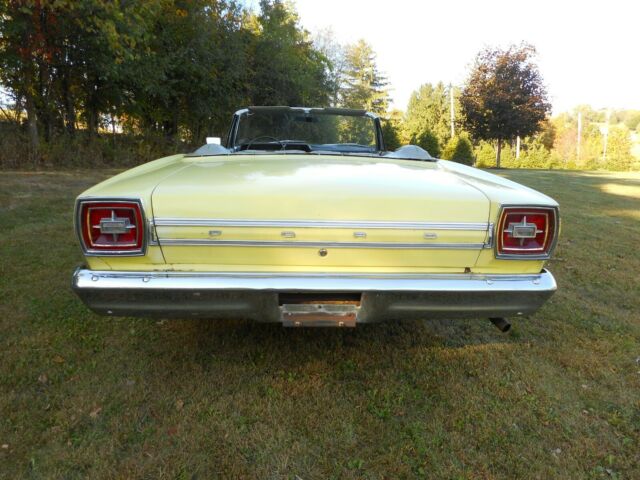 Ford Galaxie 1966 image number 11