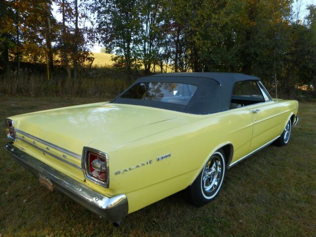 Ford Galaxie 1966 image number 27