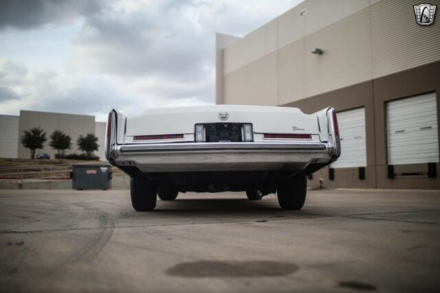 Cadillac Eldorado 1976 image number 17