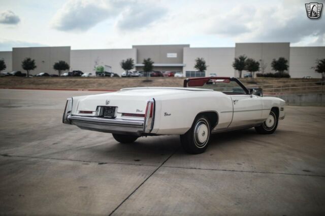 Cadillac Eldorado 1976 image number 19