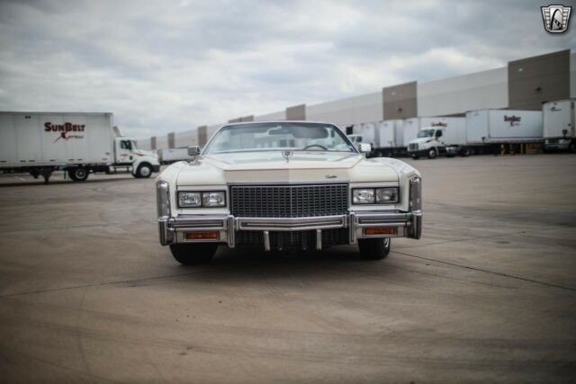 Cadillac Eldorado 1976 image number 31