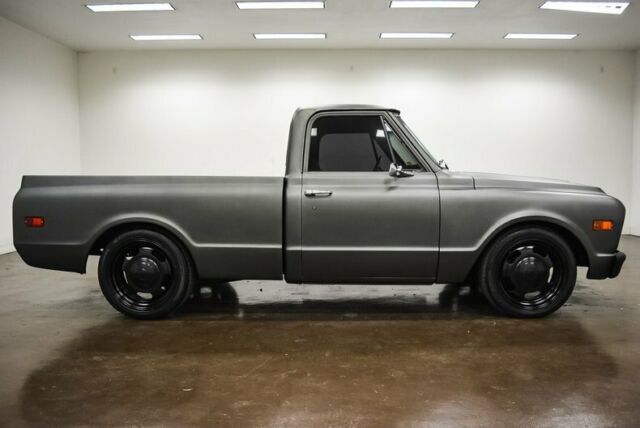 Chevrolet C-10 1968 image number 31