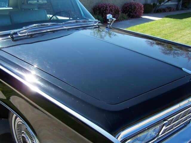 Chrysler Imperial 1966 image number 28