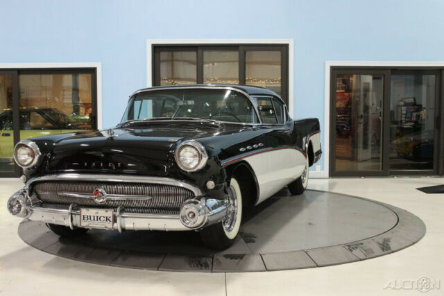 Buick Super 1957 image number 0