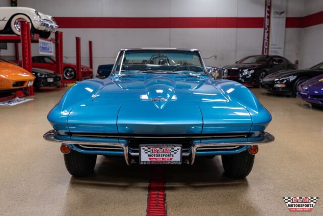 Chevrolet Corvette 1965 image number 31