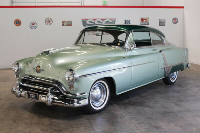 Oldsmobile Eighty-Eight 1951 image number 25