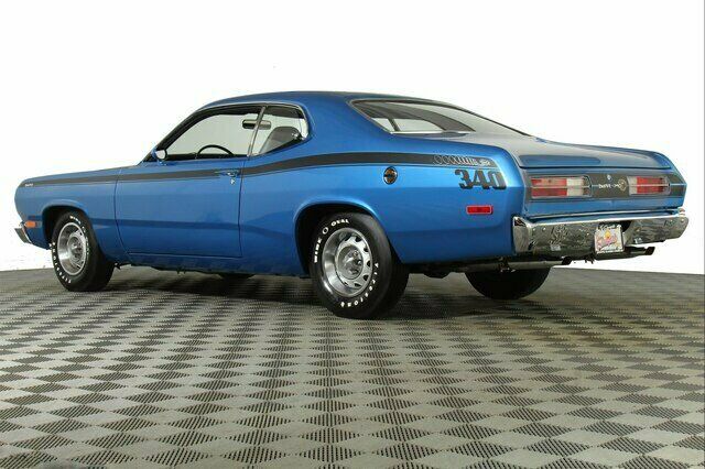 Plymouth Duster 1972 image number 10