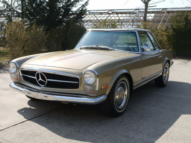 Mercedes-Benz SL-Class 1967 image number 0