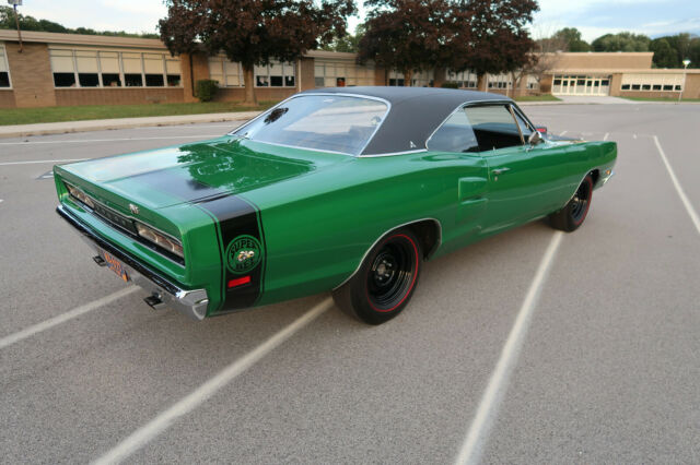 Dodge Coronet 1969 image number 6