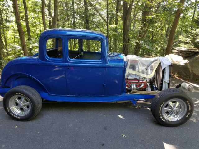 Ford Coupe 1932 image number 0