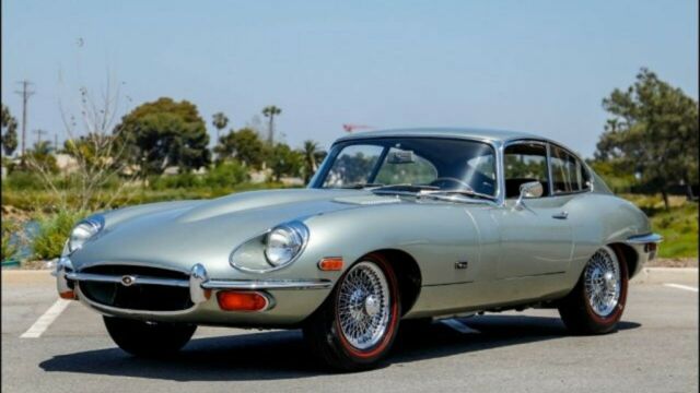 Jaguar E-Type 1971 image number 0