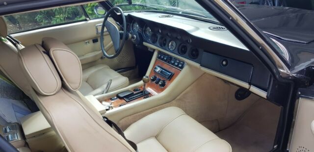 Jensen Interceptor 1973 image number 16