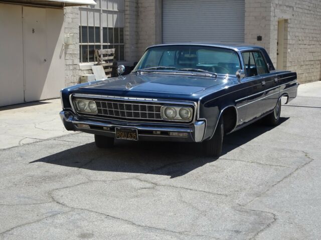 Chrysler Imperial 1966 image number 0