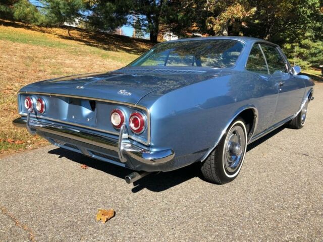 Chevrolet Corvair 1965 image number 8