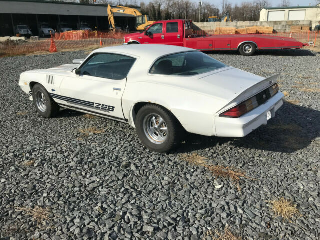 Chevrolet Camaro 1978 image number 4