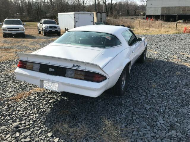 Chevrolet Camaro 1978 image number 6