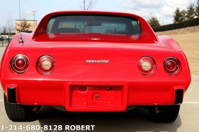 Chevrolet Corvette 1976 image number 8